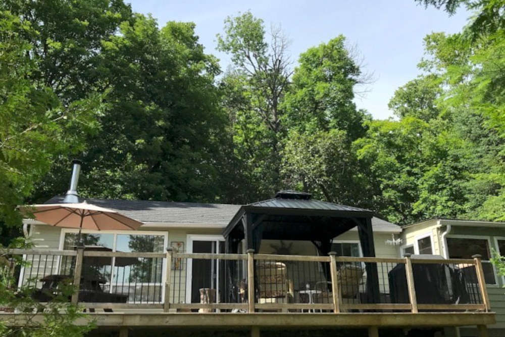 Ontario Waterfront Cottage Rental On Little Esson Lake