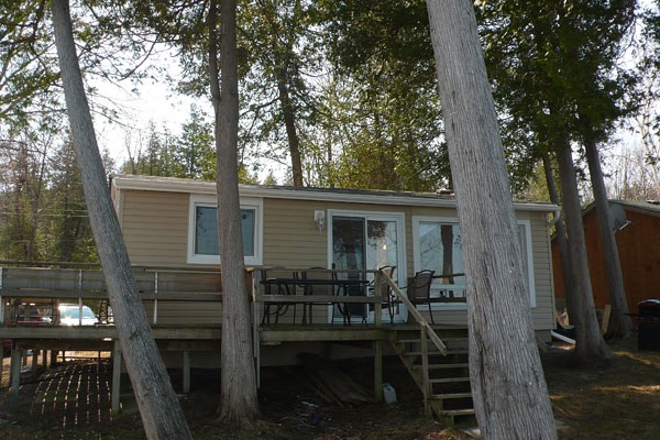 Chemong Lake Cottage With Sunset Views Great Fishing