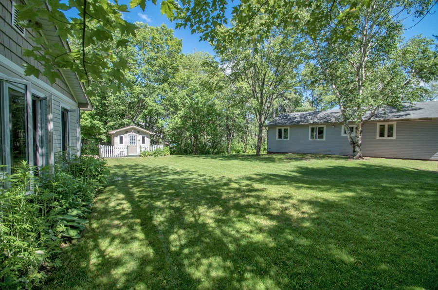 Ontario Cottage Rental, Head Lake near Norland