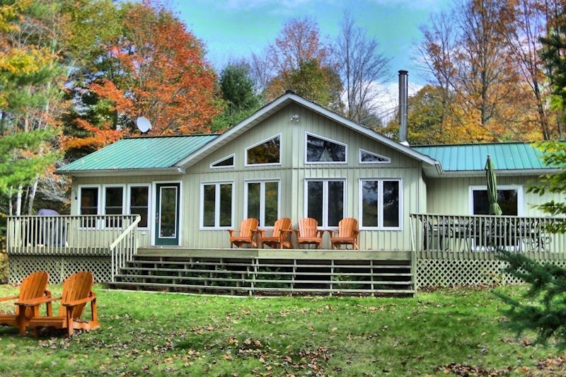 Cottage rental near Bon Echo Provincial Park