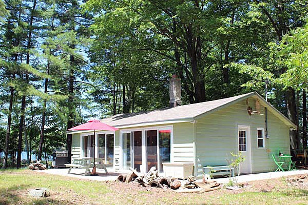 Ontario Waterfront Cottage Rental On Buck Bay