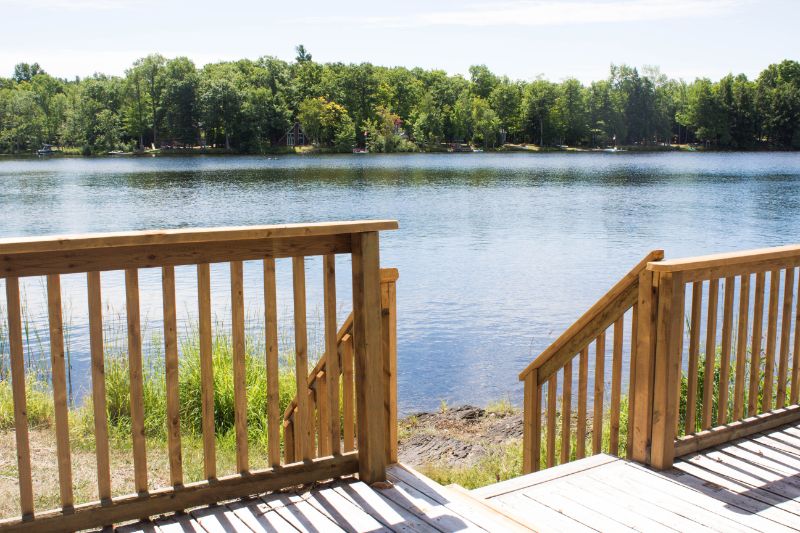 Waterfront Cottage Rental On Belmont Lake